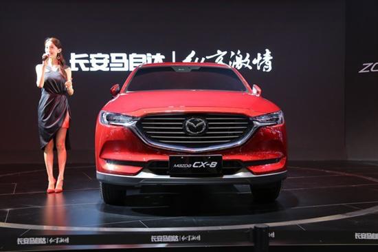 根据此次曝光的长安马自达CX-8规划来看，新车将会在11月16日开幕的广州车展上正式开启预售，正式上市时间则为12月7日。同时，CX-8不仅会提供7座版本，预计明年4月还会推出空间更加灵活的6座版车型。