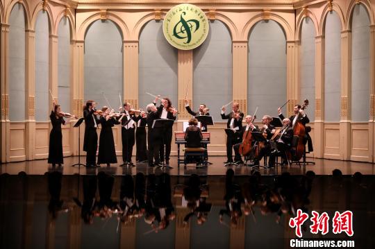 凯迪拉克·上海音乐厅“mini音乐节”。　官方供图 摄