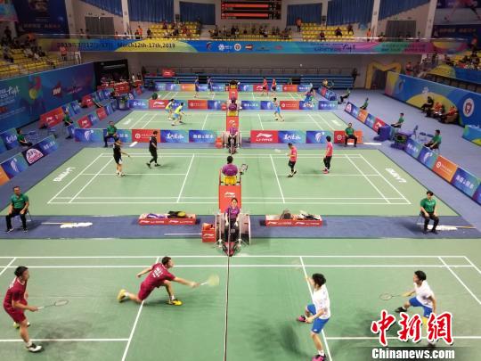 中国(陵水)国际羽毛球大师赛挥拍开打中国队17人入正赛