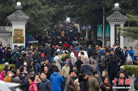 北京祭扫点增至222处预计今年祭扫人数达500万人