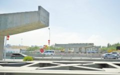 乌鲁木齐新建一座横跨机场高速高