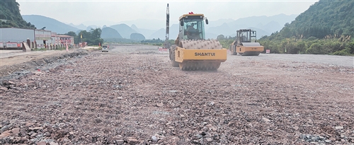 桂林至柳城高速公路项目建设正有序推进（广西桂龙高速有限公司供图）